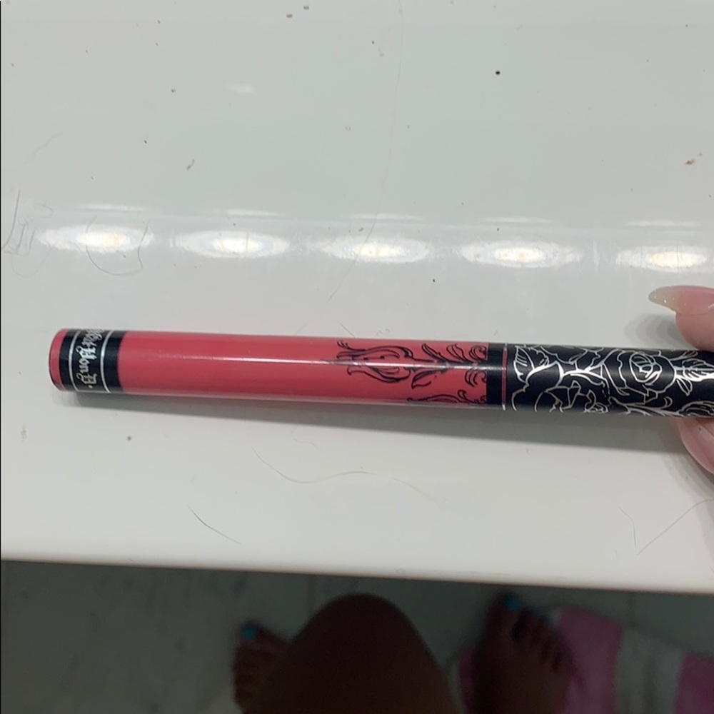 Kat von d pink lipstick